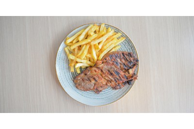 Ceafa de porc la gratar