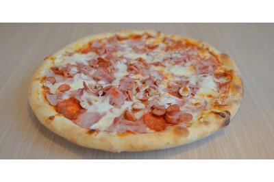 Pizza Carnivora