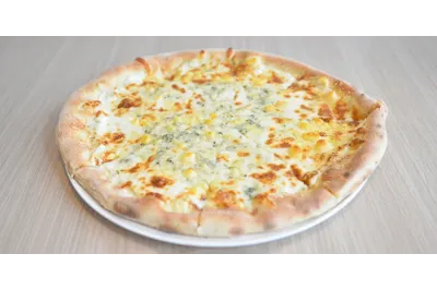 Pizza Quattro Formaggi